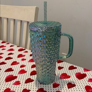 Iridescent Textured Tumbler with Straw new